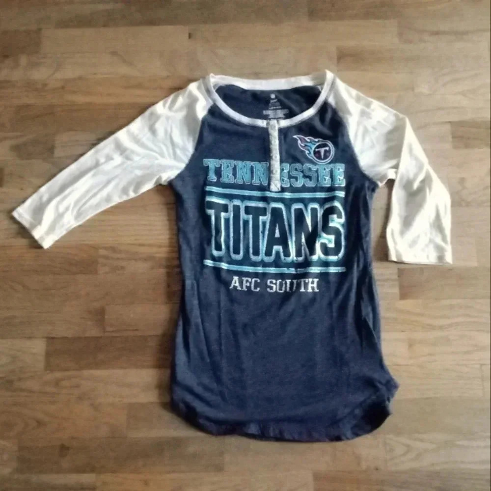 Tennessee Titans Blue Long Sleeve Henley Up Shirt Teens Large 11/13